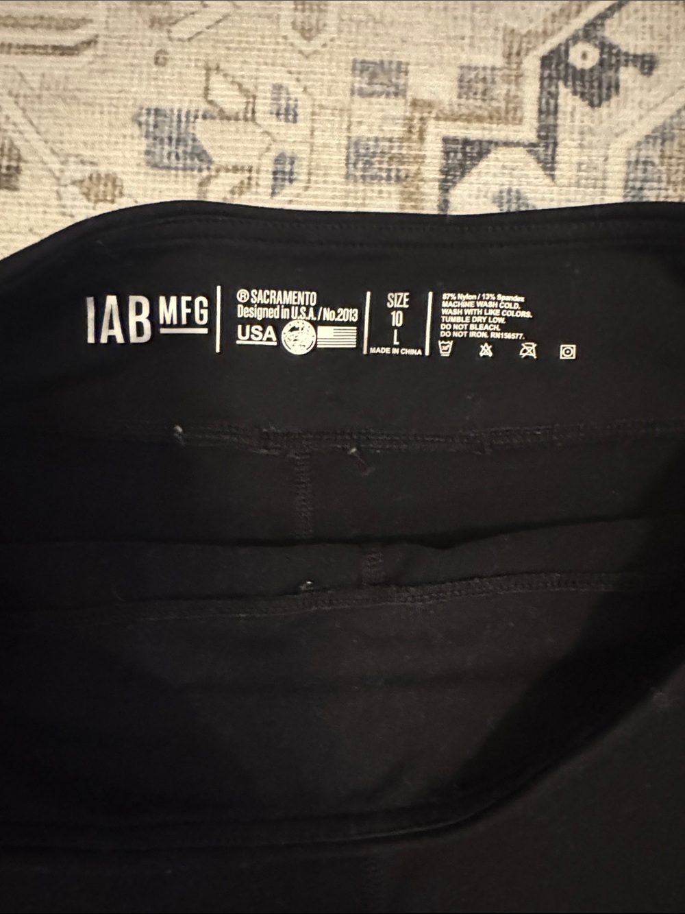 IAB MFG Black High Rise Athletic Workout Shorts Size Large 10 - Picture 2 of 3